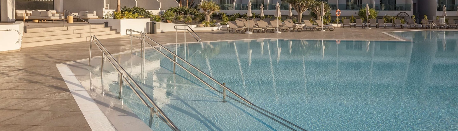 Radisson Blu Resort, Lanzarote - Piscina principal