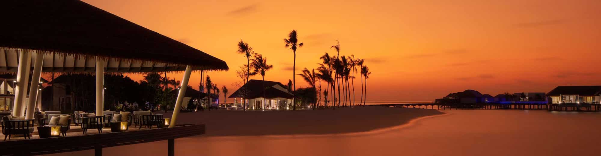 Radisson Blu Resort, Maldives - Mahurab Bar