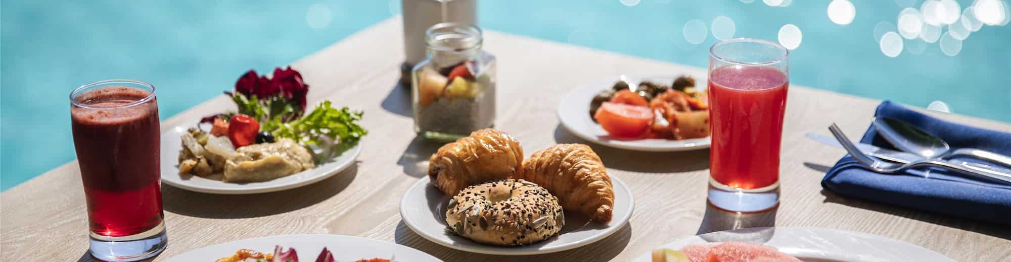 Radisson Blu Resort, Maldives - Breakfast at Raha