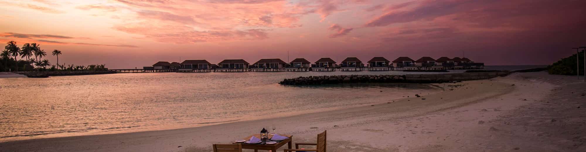 Radisson Blu Resort, Maldives - Dining by design golden hour