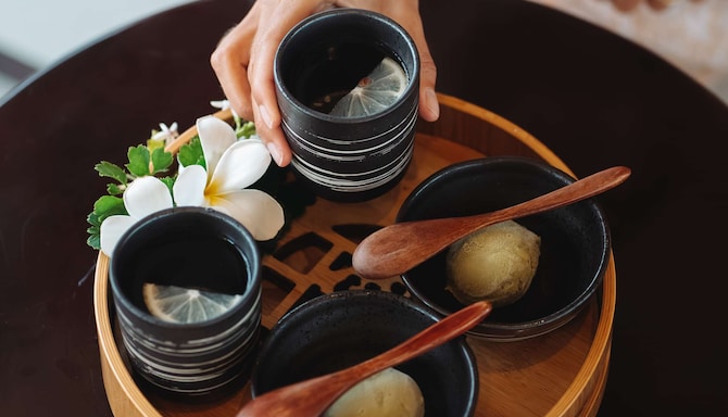 Radisson Blu Resort, Maldives - Blu spa welcome drink
