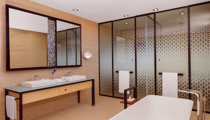 Radisson Blu Resort, Maldives - Three Bedroom Family Beach Villa bathroom