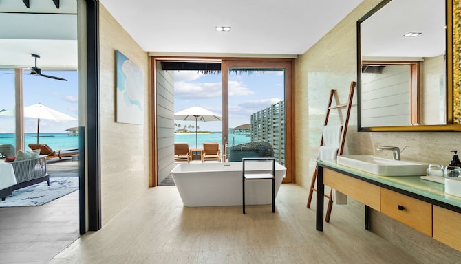 Radisson Blu Resort, Maldives - Three Bedroom Overwater Villa master bathroom