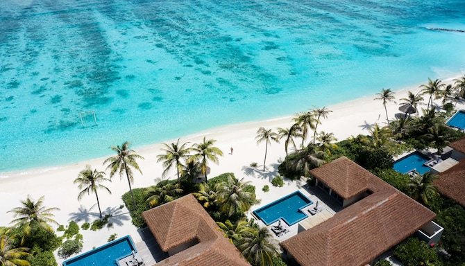Radisson Blu Resort, Maldives - Radisson Blu x Amazing Destinations