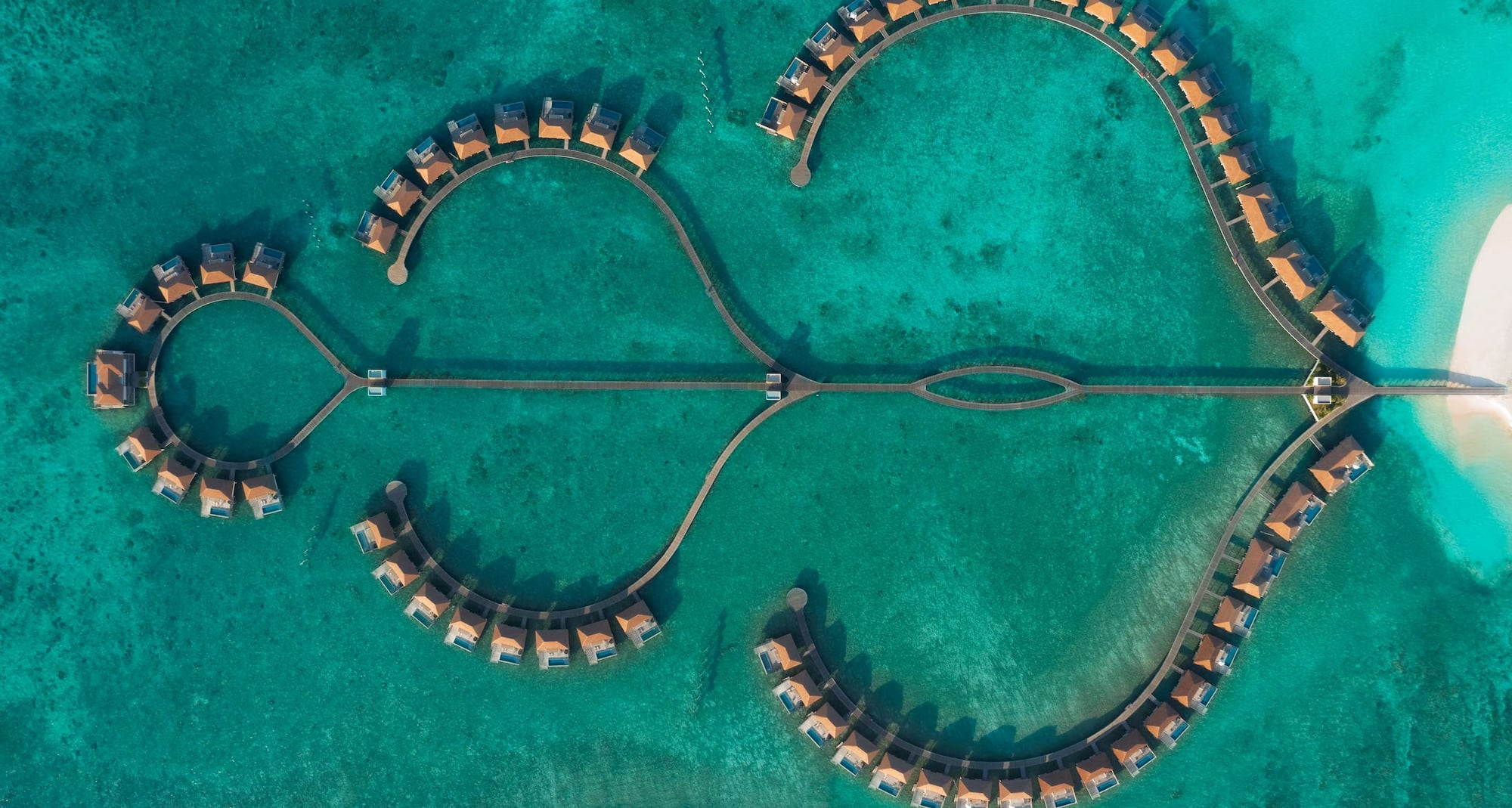 Radisson Blu Resort, Maldives - Aerial Overwater Villa Leaf
