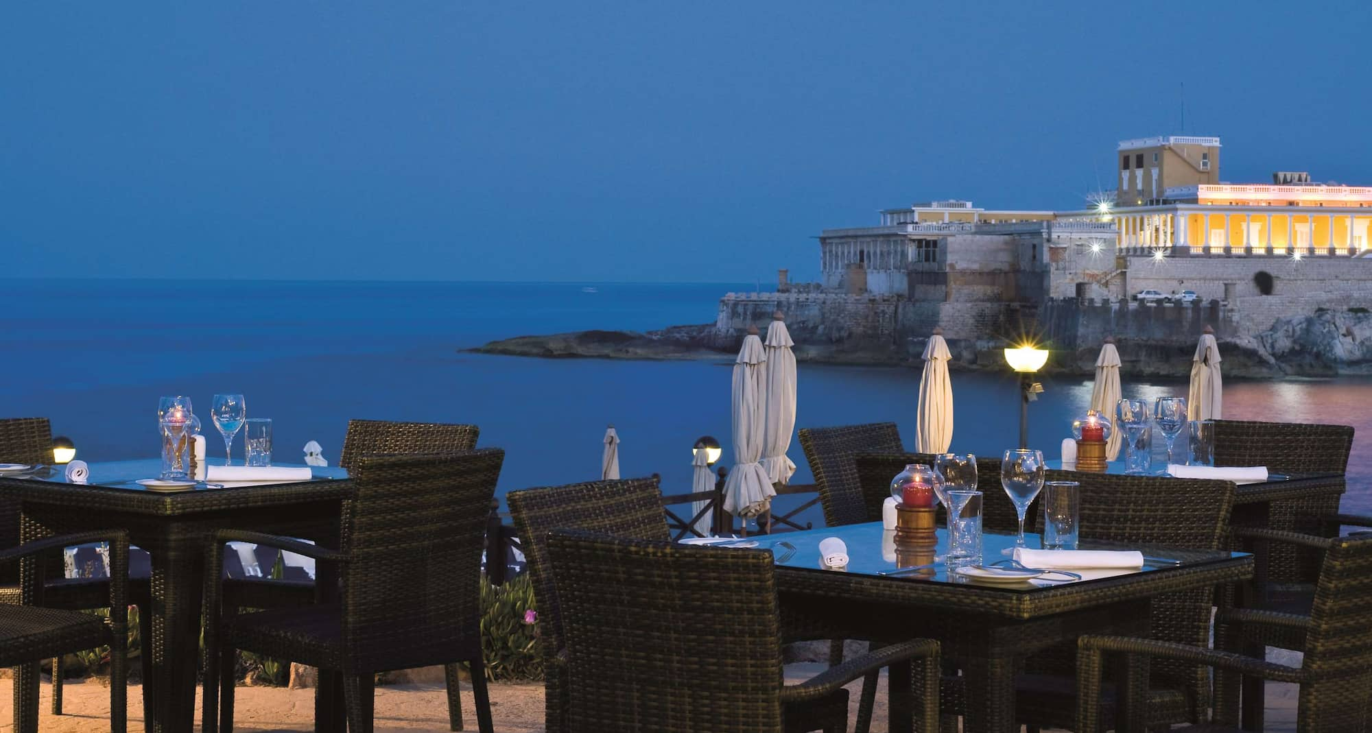 Radisson Blu Resort, Malta St. Julian s - Restaurant Terrace