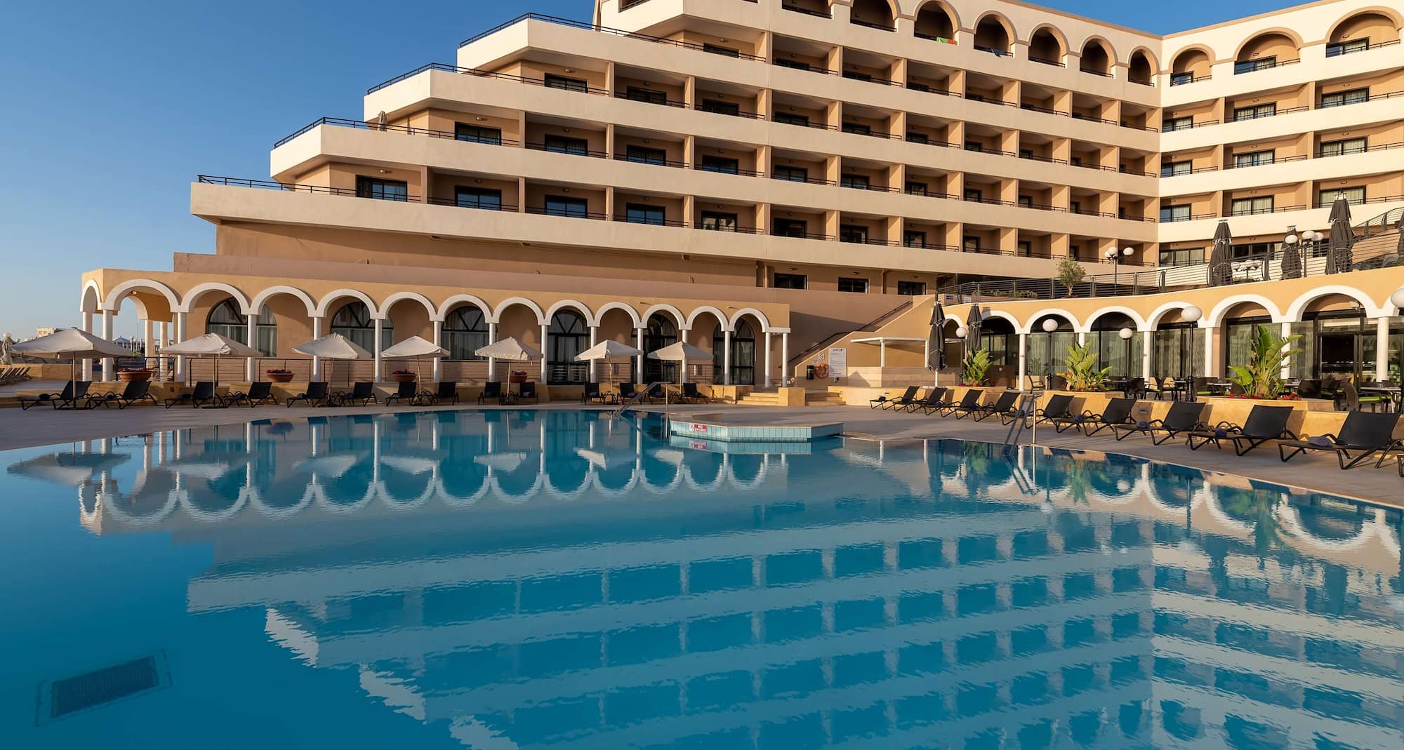 Radisson Blu Resort, Malta St. Julian s - services