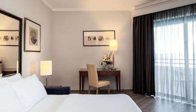 Radisson Blu Resort, Malta St. Julians - Junior Suite with Balcony - Sea View