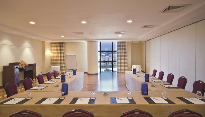 Radisson Blu Resort, Malta St. Julian’s – Tagungsraum