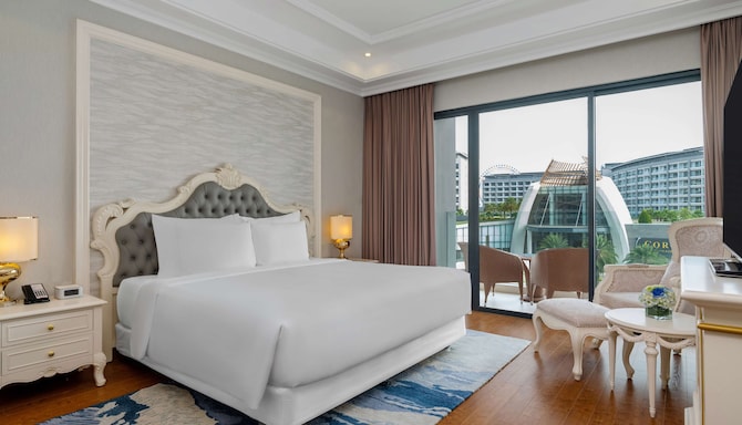 Radisson Blu Resort, Phu Quoc - Deluxe Room