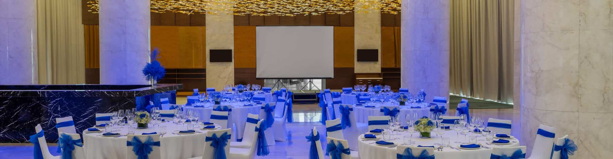 Radisson Blu Resort, Phu Quoc - Alumi Lounge