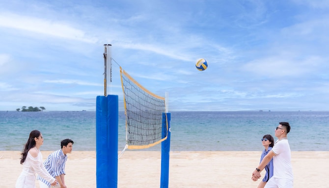 Radisson Blu Resort, Phu Quoc - Beach Volleyball