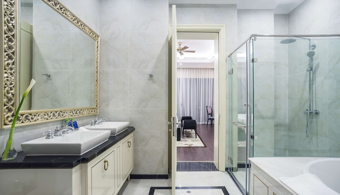 Radisson Blu Resort, Phu Quoc - Two Bedroom Villa bathroom