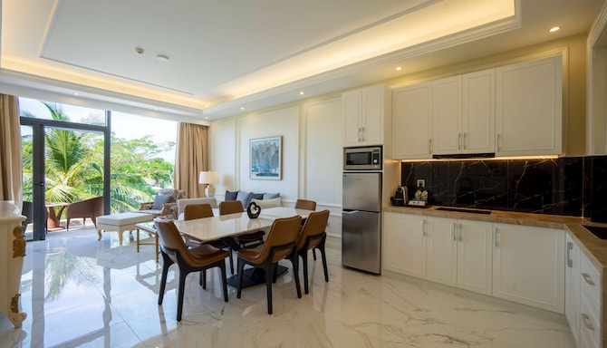 Radisson Blu Resort, Phu Quoc - One Bedroom Apartment