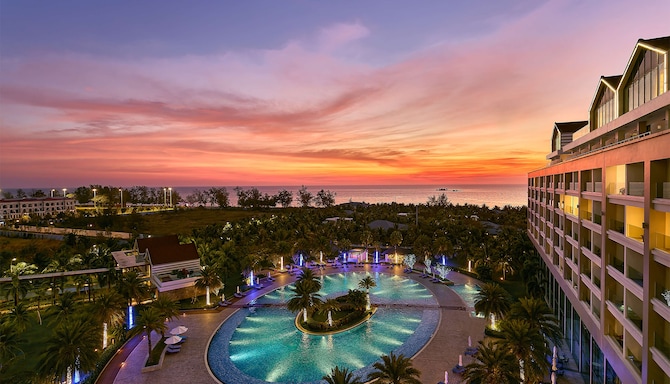 Radisson Blu Resort, Phu Quoc - Sunset view from the room