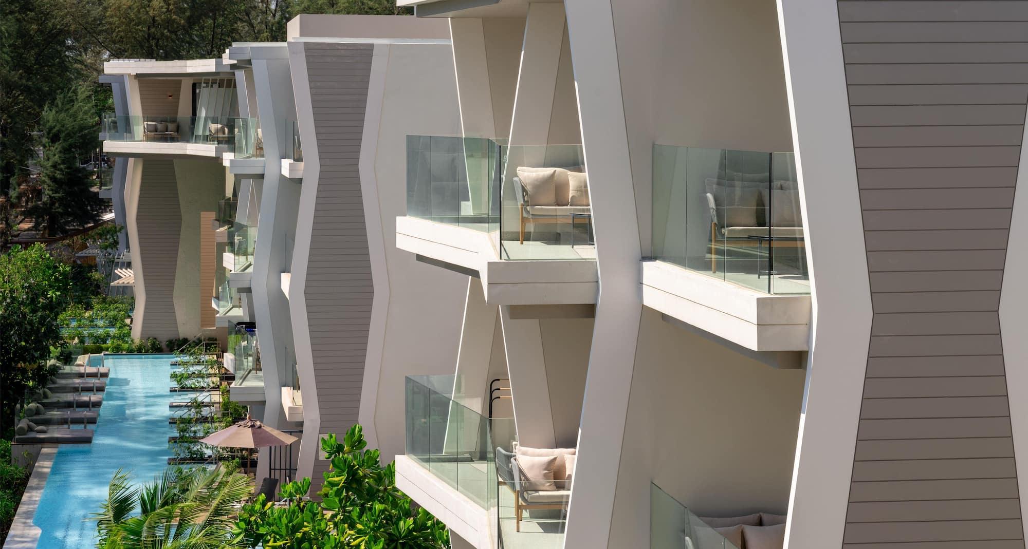 Radisson Blu Resort Phuket, Mai Khao Beach - Aussenansicht