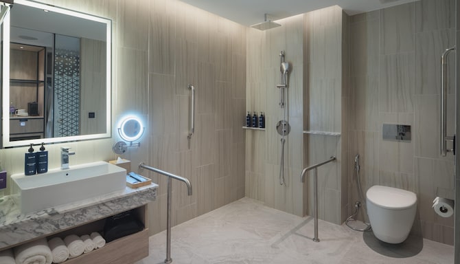 Radisson Blu Resort Phuket, Mai Khao Beach - Accessible Room