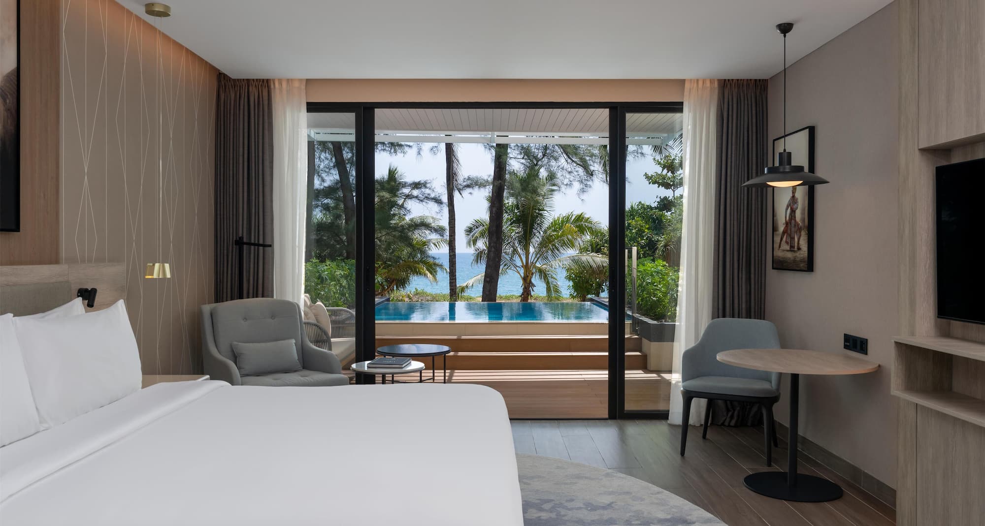 Radisson Blu Resort Phuket, Mai Khao Beach - Superior Room Ocean Front with Pool