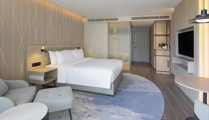 Radisson Blu Resort Phuket, Mai Khao Beach - Superior Room Ocean Front with Balcony