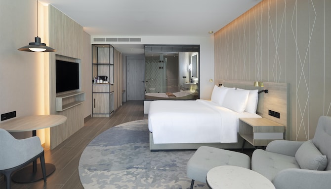 Radisson Resort Phuket Mai Khao Beach - Premium Room Ocean Front with Terrace and Pool