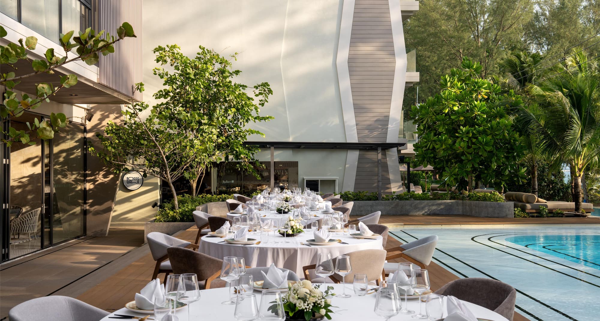 Radisson Blu Resort Phuket, Mai Khao Beach - Outdoor Dinner by the Pool
