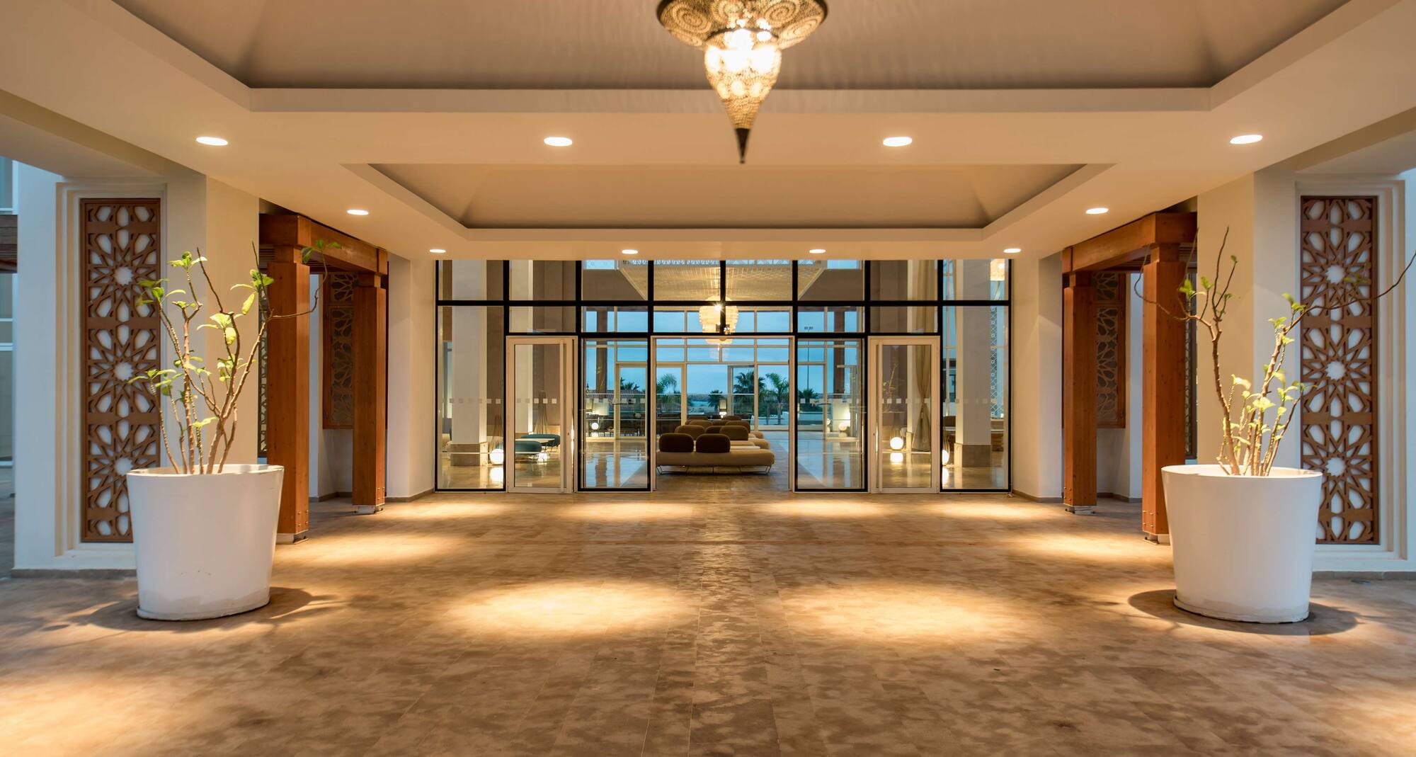 Pratiquez des sports nautiques au Maroc | Radisson Blu Resort, Saidia Beach