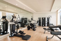 منتجع راديسون بلو، السعيدية بيتش - ‏‫صالة الألعاب الرياضية‬