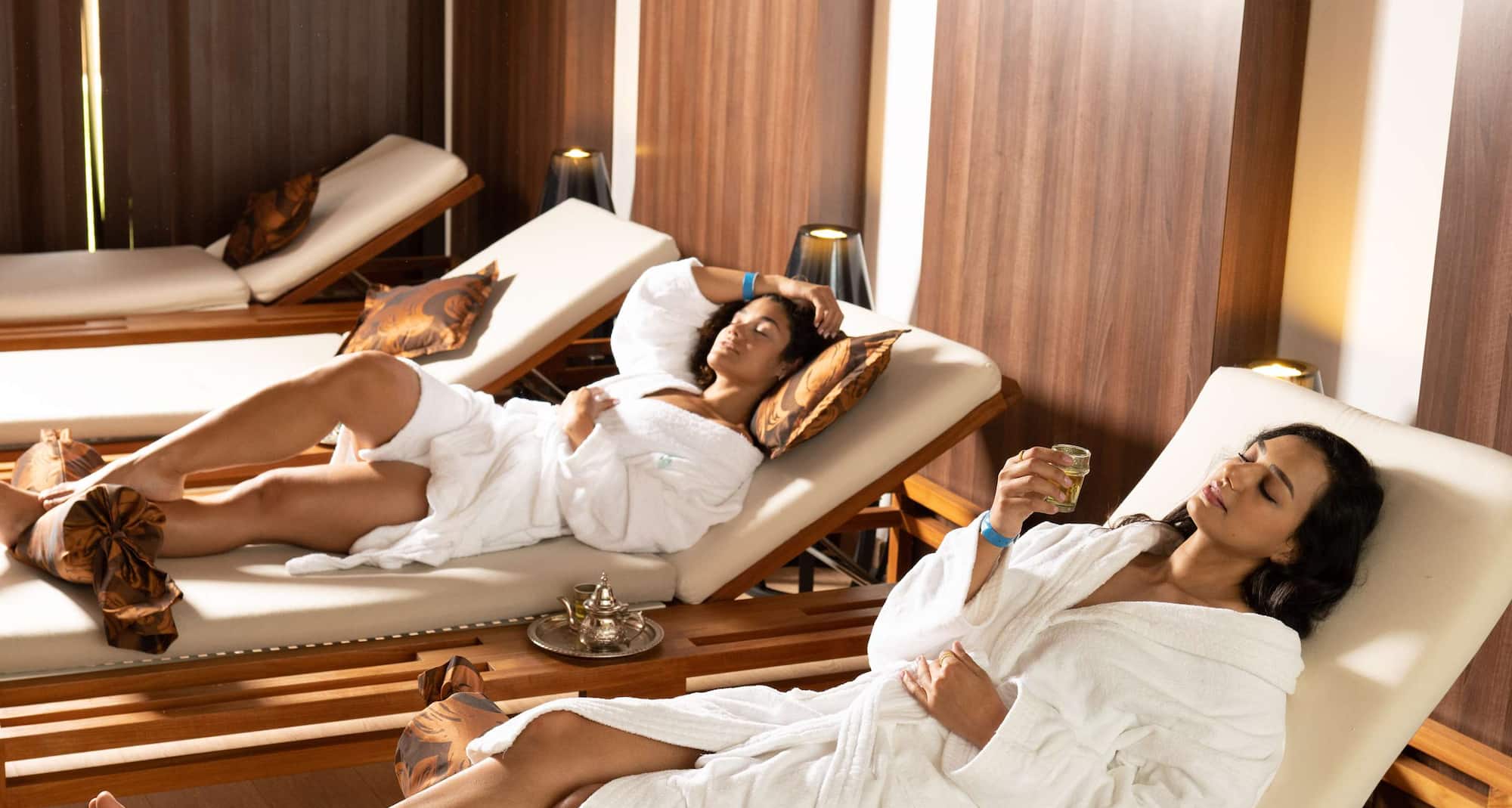 منتجع راديسون بلو، السعيدية بيتش - سبا