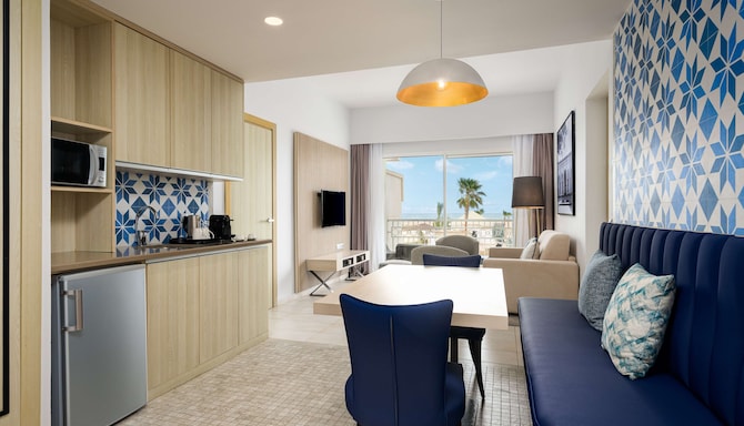 Radisson Blu Resort, Saidia Beach - Junior Suite - Beach Front