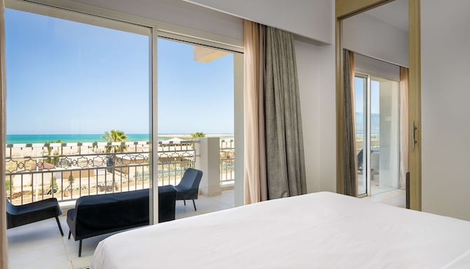 Radisson Blu Resort, Saidia Beach - Royal Suite - Beach Front