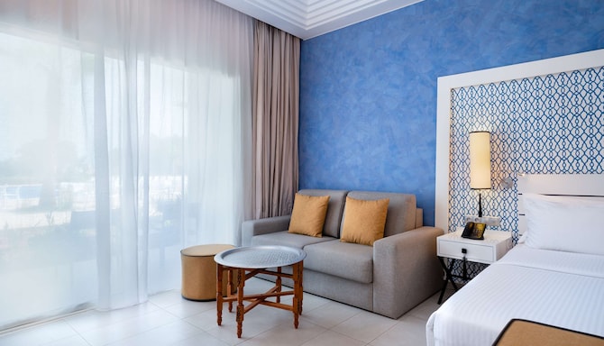 Radisson Blu Resort, Saidia Garden - Suite Junior avec balcon et vue sur le jardin