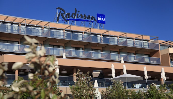 Radisson Blu Resort & Spa, Ajaccio Bay - Aussenansicht
