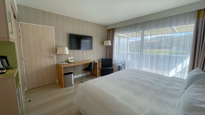 Radisson Blu Resort & Spa, Ajaccio Bay - Family Room with balcony