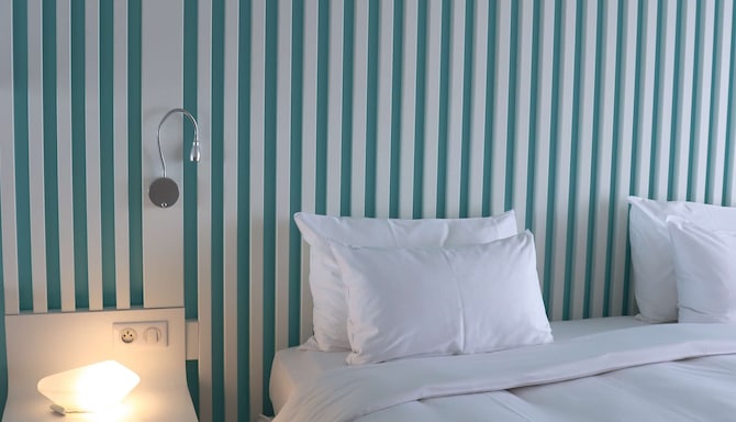 Radisson Blu Resort & Spa, Ajaccio Bay - Superior Room with sea view & balcony