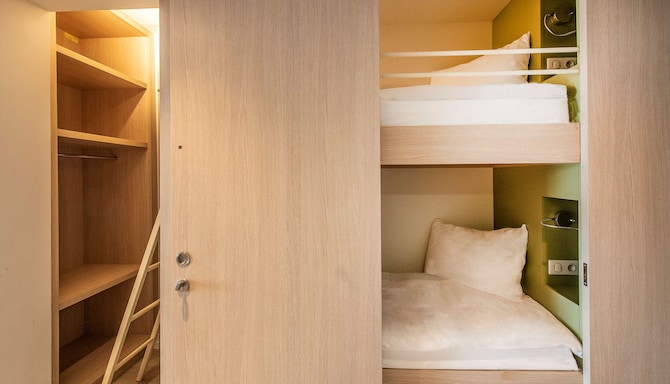 Radisson Blu Resort & Spa, Ajaccio Bay - Family room with balcony