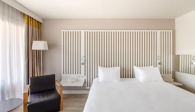 Radisson Blu Resort & Spa, Ajaccio Bay - Chambres / Logements