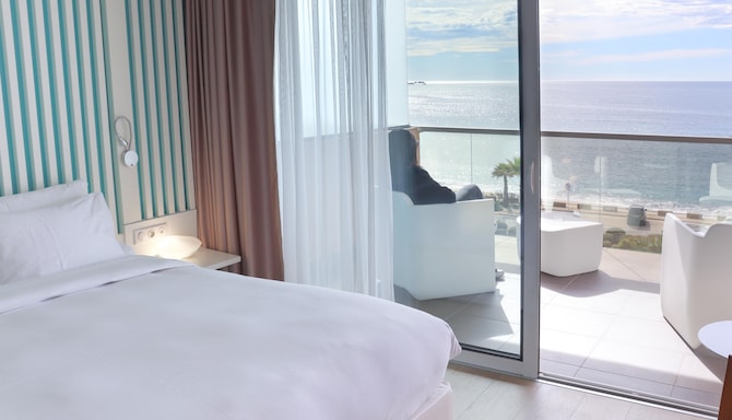 Radisson Blu Resort & Spa, Ajaccio Bay - Chambres / Logements