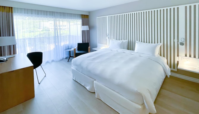Radisson Blu Resort & Spa, Ajaccio Bay