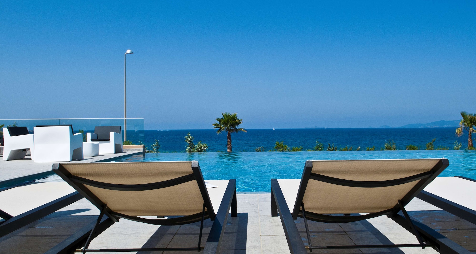 Radisson Blu Resort & Spa, Ajaccio Bay - Infinity Pool