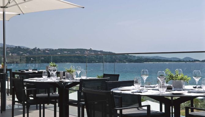 Radisson Blu Resort and Spa, Ajaccio Bay - Restaurant A Muvra