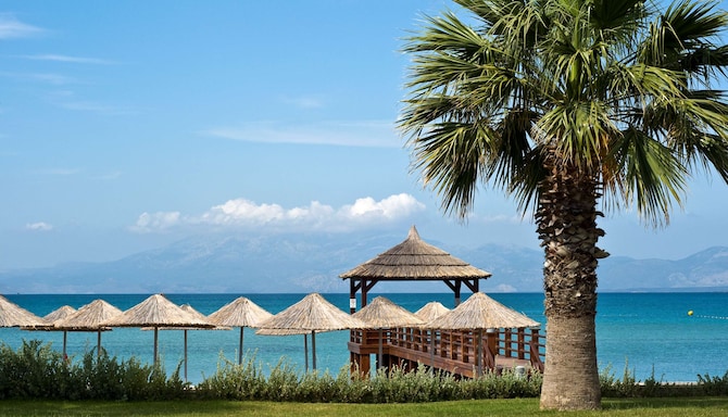 Radisson Blu Resort and Spa, Cesme - Beach