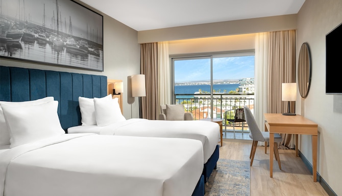 Radisson Blu Resort & Spa, Cesme - غرفة ضيوف