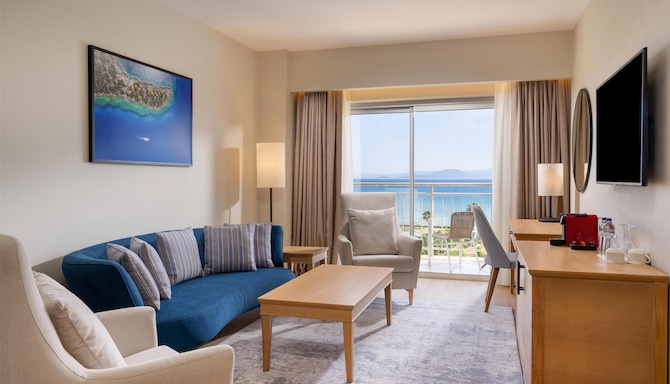 Radisson Blu Resort & Spa, Cesme - Люкс