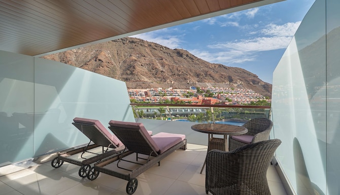 Radisson Blu Resort & Spa, Gran Canaria Mogan - Værelse