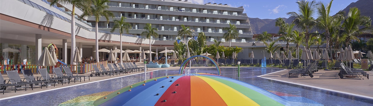 Radisson Blu Resort and Spa, Gran Canaria Mogan - Splash Pool