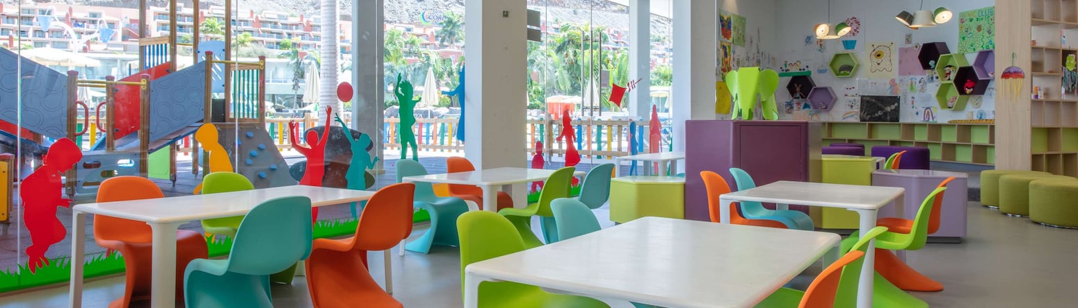 Radisson Blu Resort & Spa, Gran Canaria Mogan - VIC Kid's Club