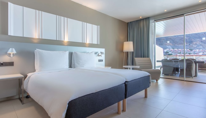 Radisson Blu Resort & Spa, Gran Canaria Mogan - Suite 3 Bedroom  - Room