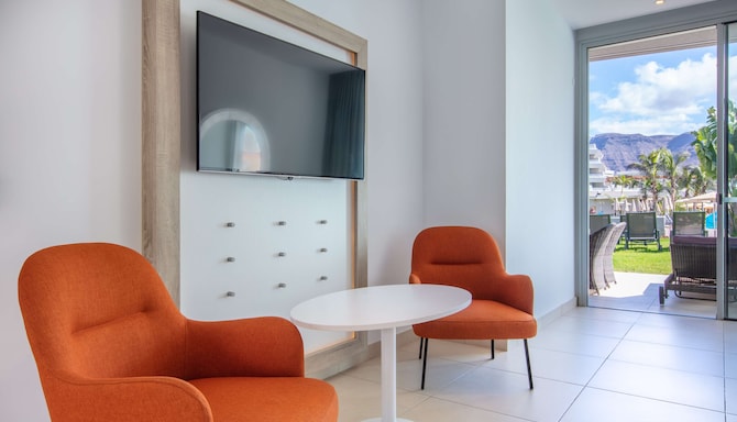Radisson Blu Resort & Spa, Gran Canaria Mogan - Two Bedroom Suite with pool access