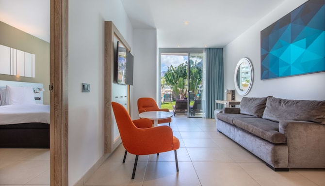 Radisson Blu Resort & Spa, Gran Canaria Mogan - Two Bedroom Suite with pool access