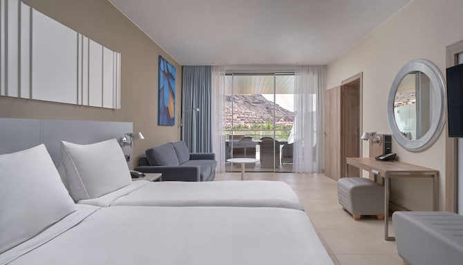 Radisson Blu Resort & Spa, Gran Canaria Mogan - Værelse